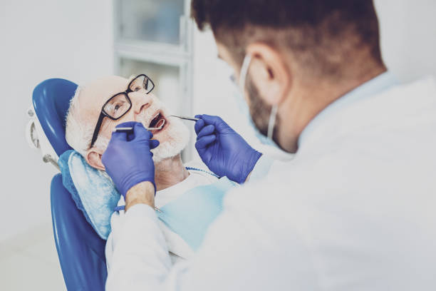 Best Emergency Tooth Extraction in Highlandville, MO